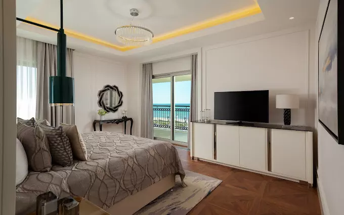 هتل رکسوس واتر ورلد آکتائو